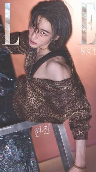 [PRE-ORDER] Elle Magazine April 2026 Hyunjin Cover